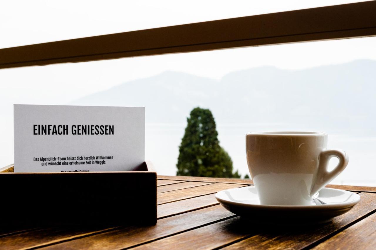 Alpenblick Weggis - Panorama & Alpen Chic Hotel Bagian luar foto