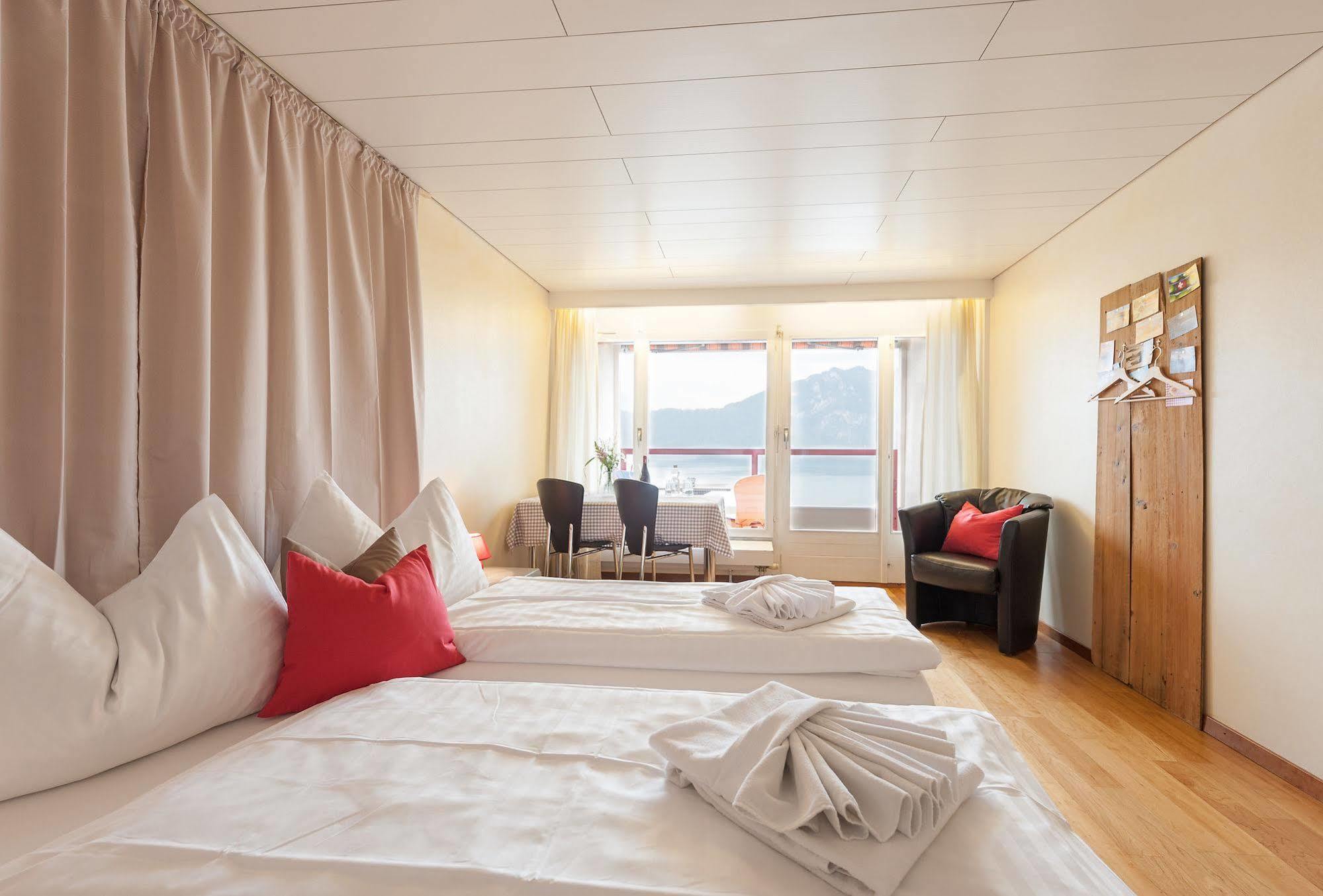 Alpenblick Weggis - Panorama & Alpen Chic Hotel Bagian luar foto